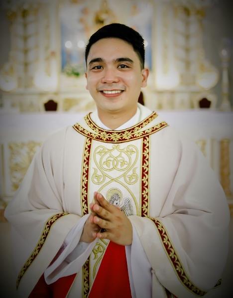 Newly  sacramentino priests 3