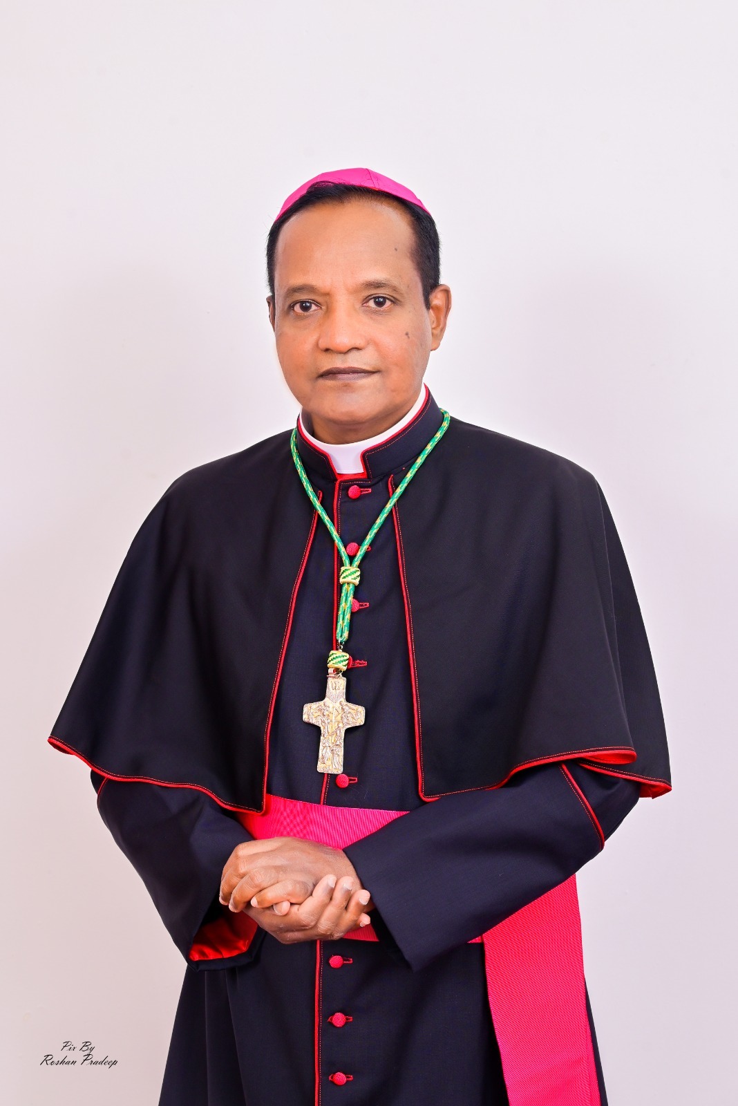 Bishop Sagara Jayamanne official photo