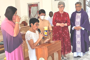 Rite de profession solennelle &agrave; l&rsquo;institut s&eacute;culier de Servitium Christi