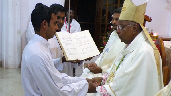 Deux nouveaux religieux au Sri Lanka
