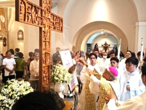 L'&eacute;glise Notre-Dame du Pilier &eacute;lev&eacute;e au rang de Basilique mineure et inaugur&eacute;e en tant qu'&Eacute;glise jubilaire