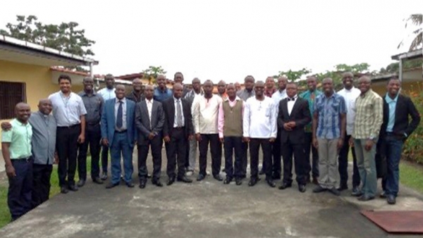 Visita del Consejo general al Escolasticado “Emaús” de Kinshasa