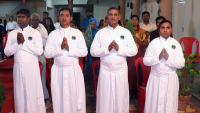 Vœux perpétuels et ordination diaconale dans la Province Kristu Jyoti