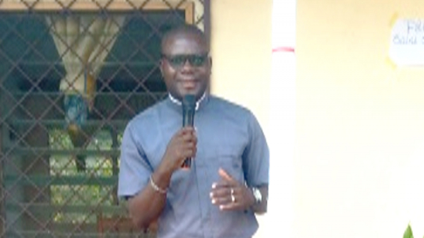 R&eacute;p. du Congo: F&ecirc;te du Saint Sacrement en famille sacramentine en la communaut&eacute; de Saint Esprit de Mpaka &agrave; Pointe Noire