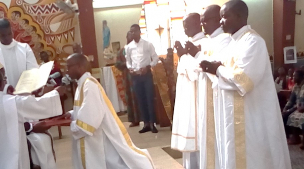 Quattro nuovi diaconi ordinati a Maputo